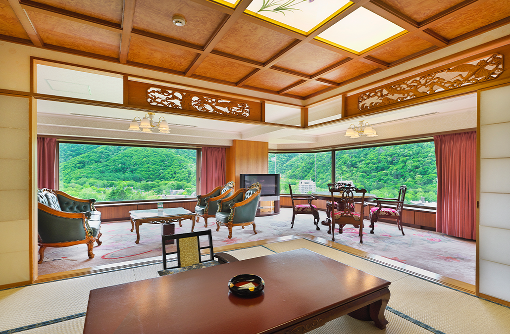 New Wing Corner Suite