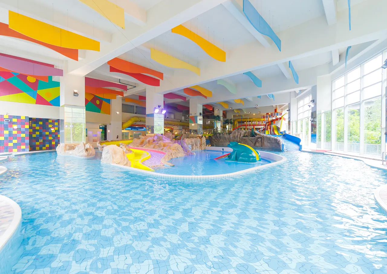 本館地下1・2F 水の王国 ラグーン